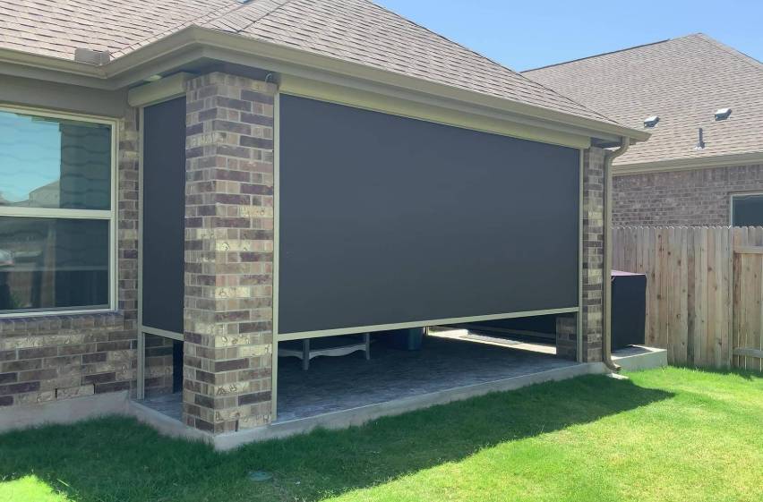 Outdoor Screens